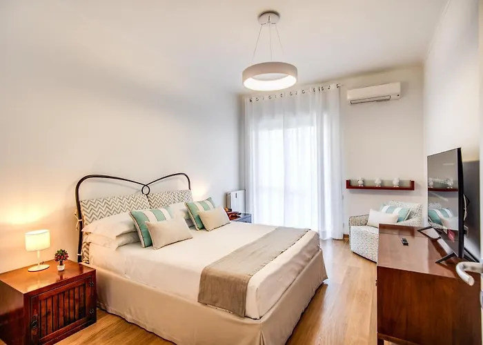 Casa Degli Aranci 33 *